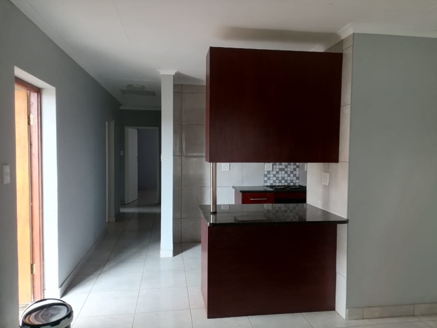 3 Bedroom Property for Sale in Mogwase North West